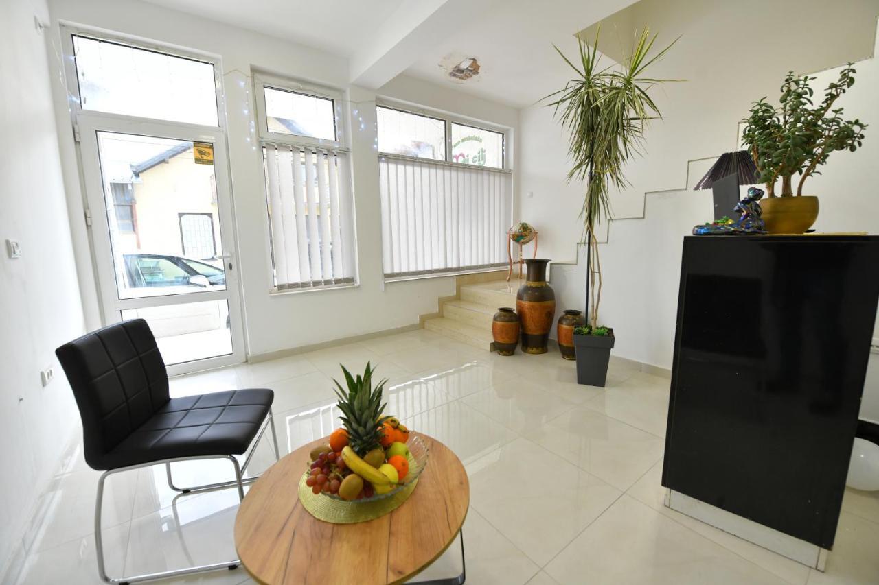 West In Apartments Cacak Exterior photo