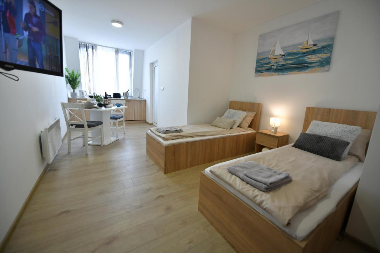 West In Apartments Cacak Exterior photo