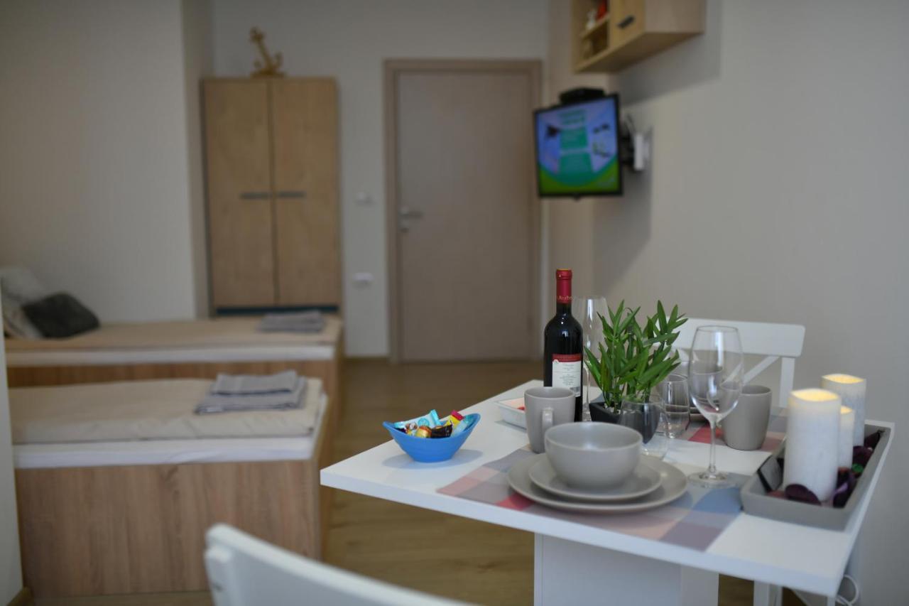 West In Apartments Cacak Exterior photo