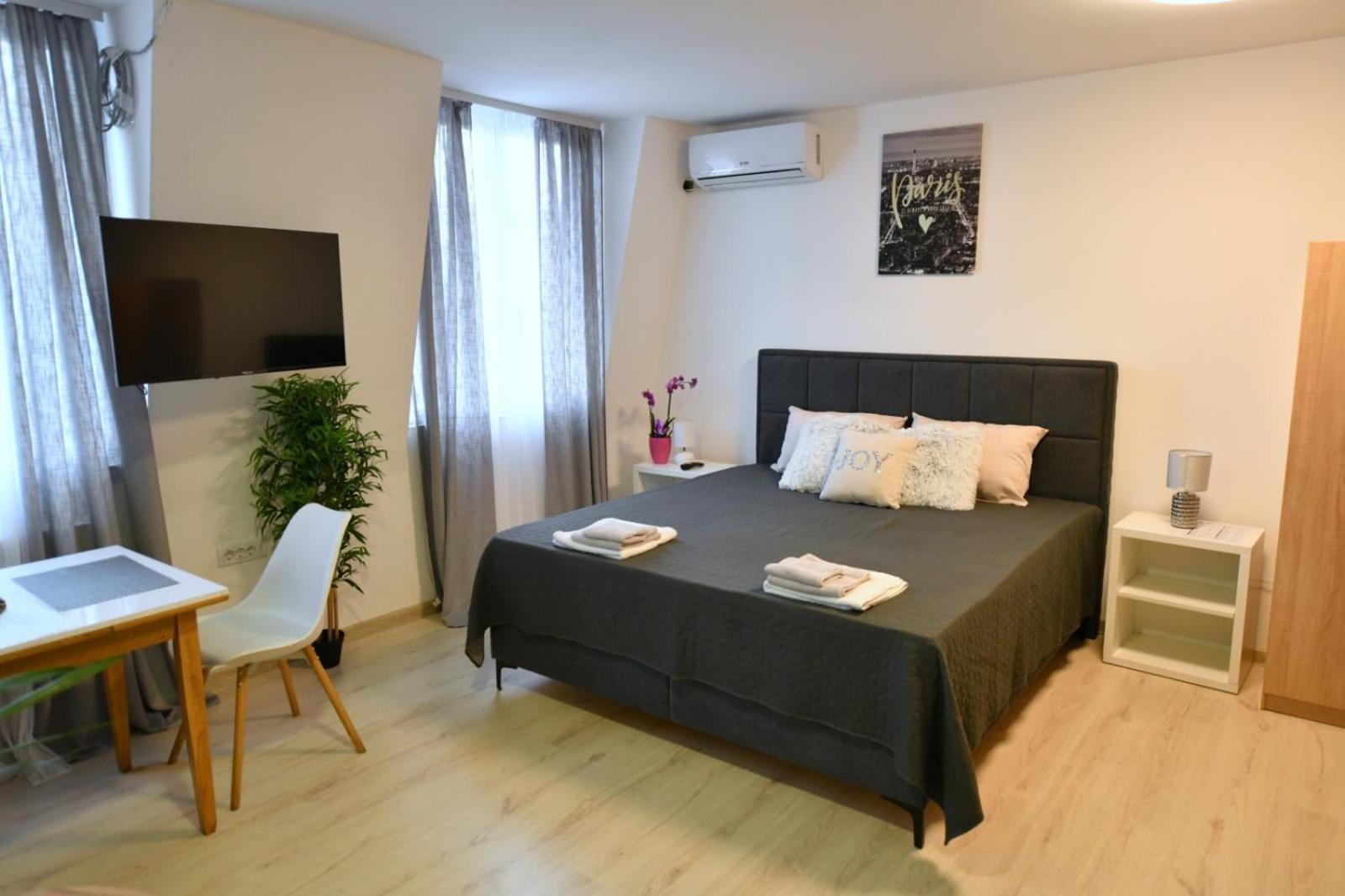 West In Apartments Cacak Exterior photo